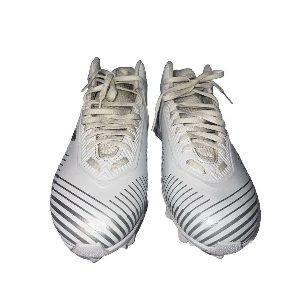 Adidas Size 11 Men's White And Silver Cleats Soccer, lacrosse, football S-84